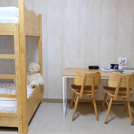 ג'אונג'ו One Percent Hostel מראה חיצוני תמונה