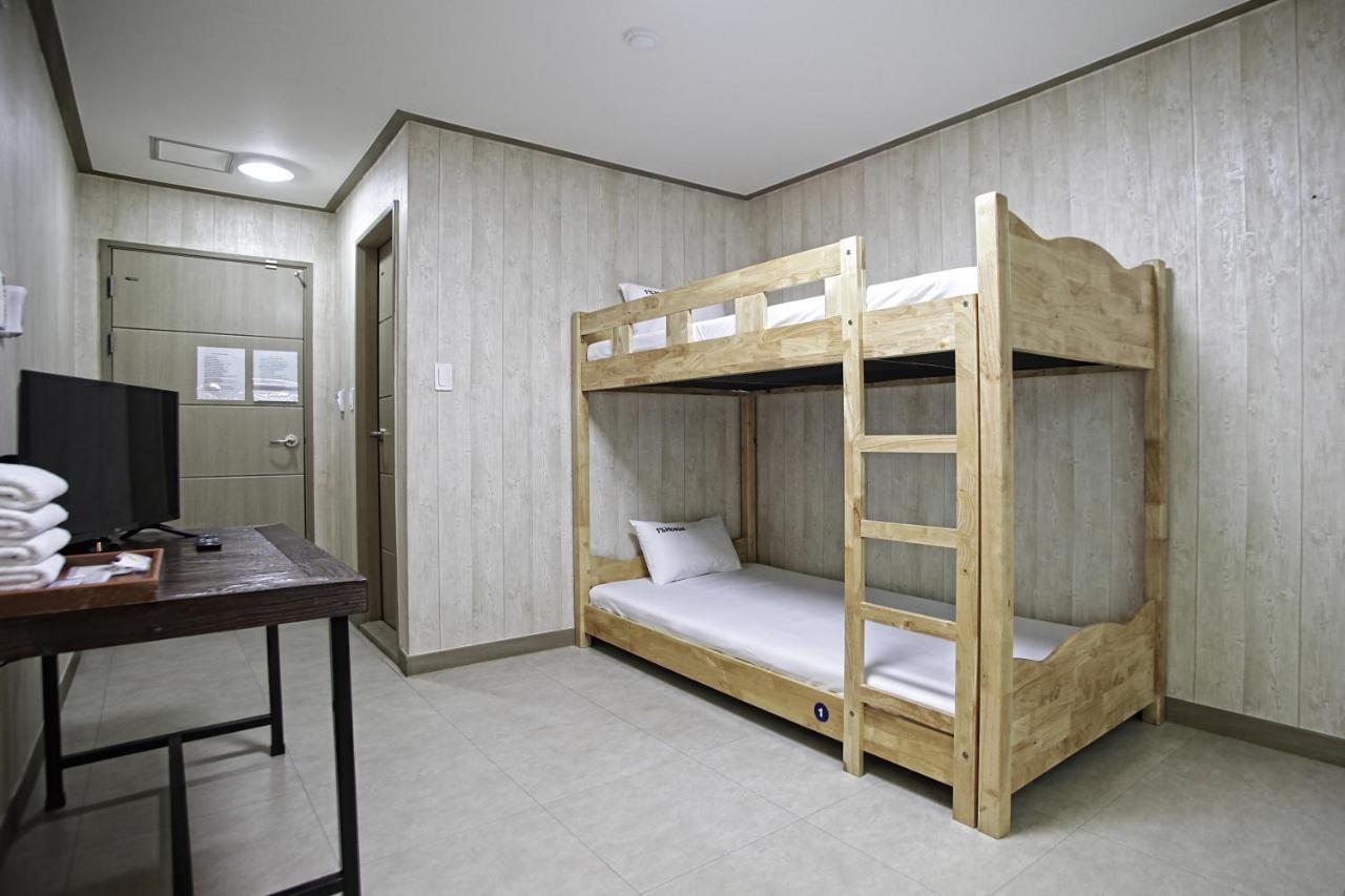 ג'אונג'ו One Percent Hostel מראה חיצוני תמונה