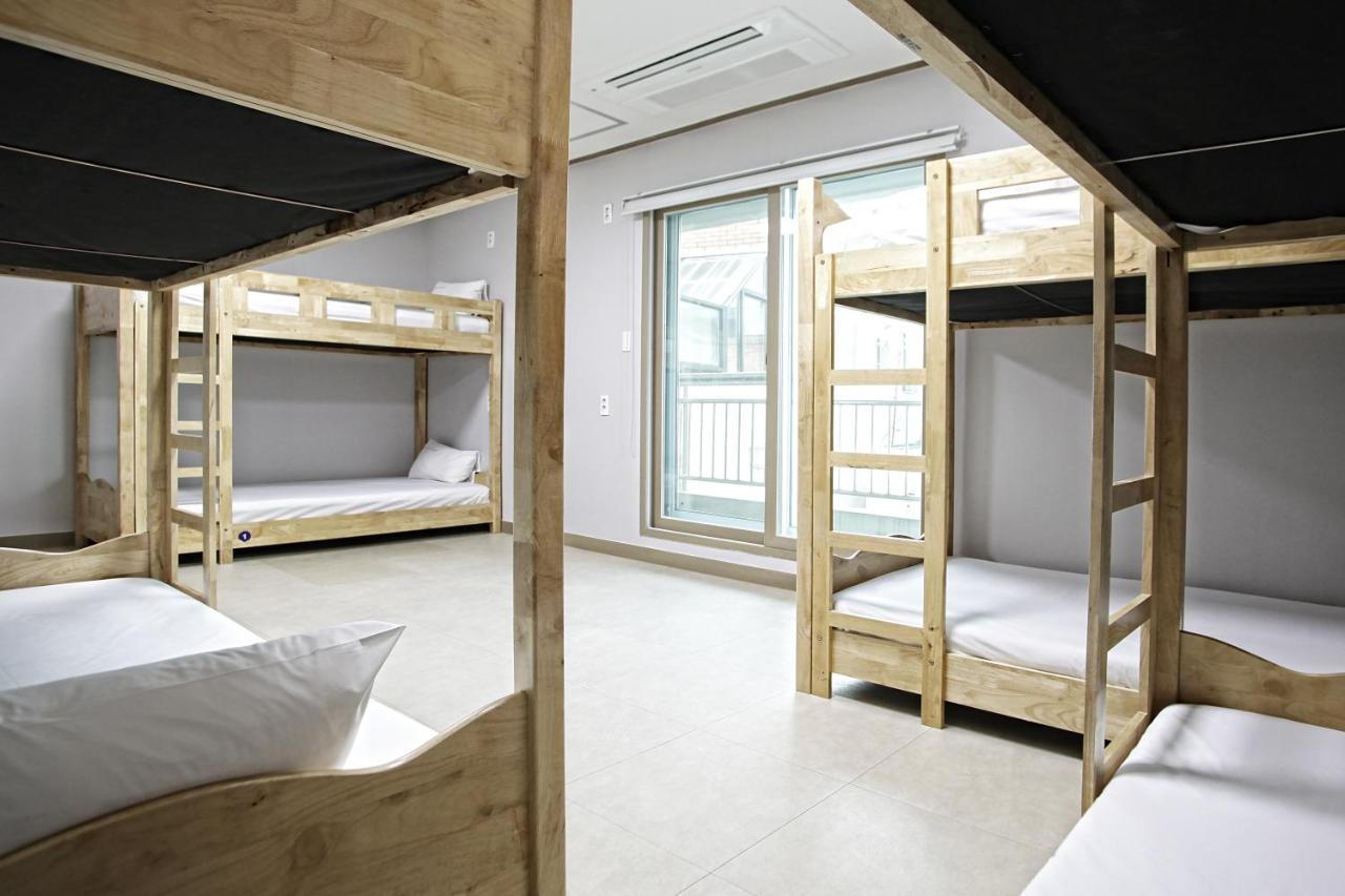 ג'אונג'ו One Percent Hostel מראה חיצוני תמונה
