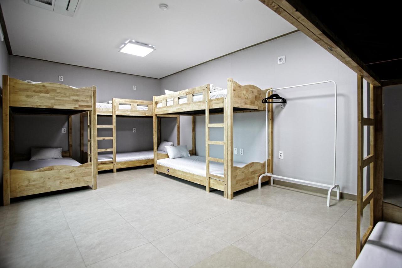 ג'אונג'ו One Percent Hostel מראה חיצוני תמונה