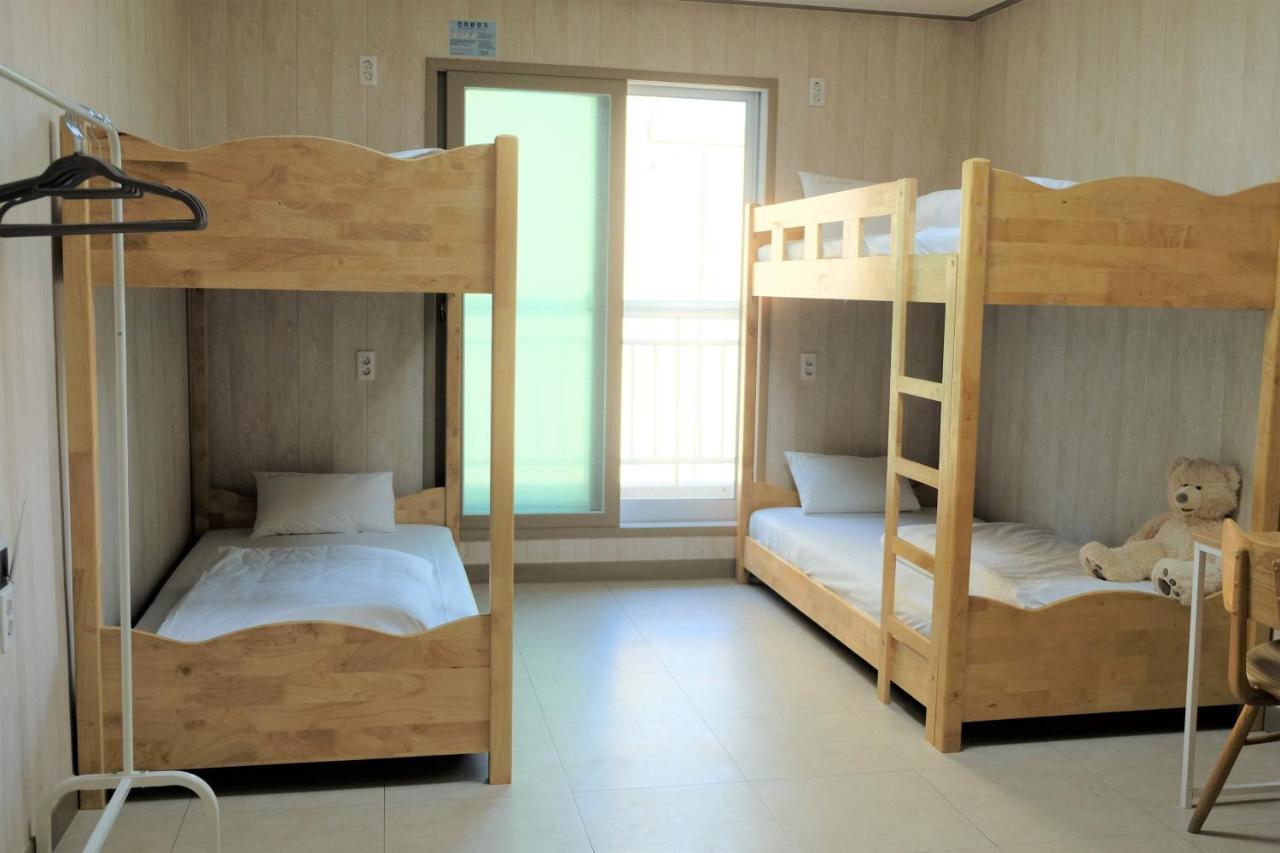 ג'אונג'ו One Percent Hostel מראה חיצוני תמונה