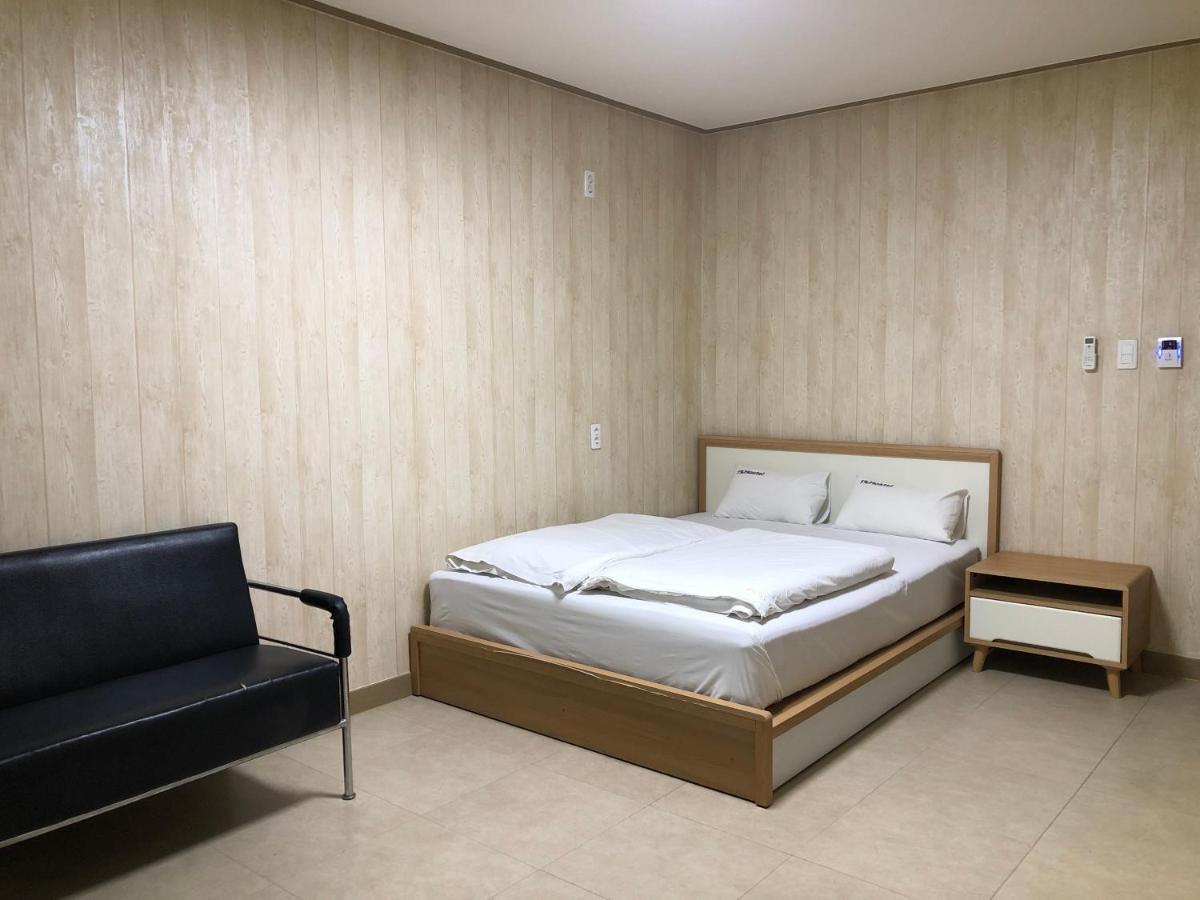 ג'אונג'ו One Percent Hostel מראה חיצוני תמונה